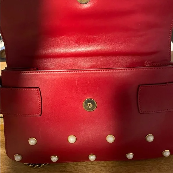 Gucci Queen Margaret Pearl Studs Broadway Red Bee Chain Bag ! ❤️💛 - Picture 5 of 13